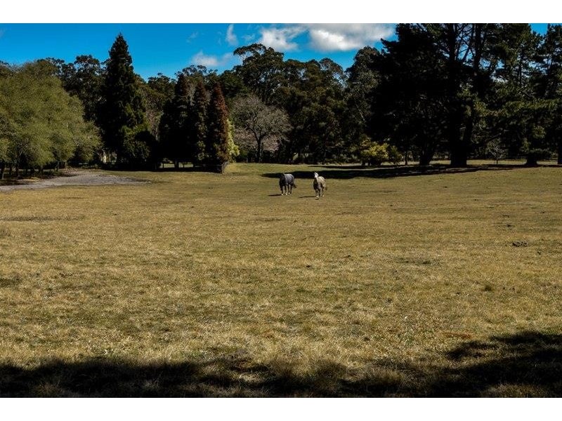 1 Moyes Lane, Penrose NSW 2579