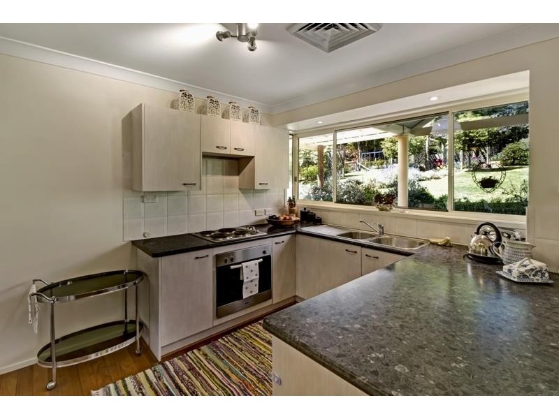 91 Railway Ave, Bundanoon NSW 2578