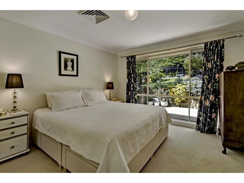91 Railway Ave, Bundanoon NSW 2578