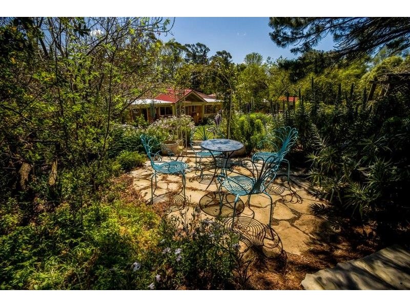 91 Railway Ave, Bundanoon NSW 2578