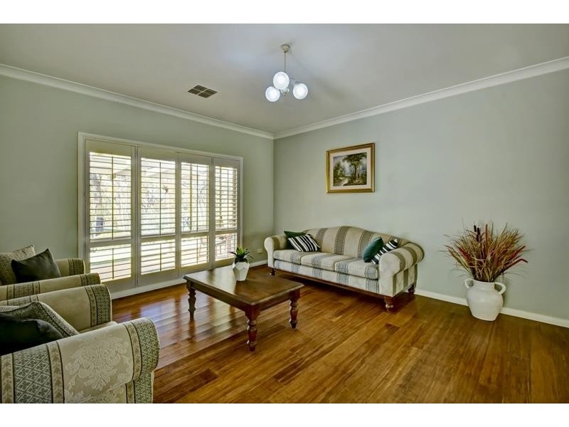 6 Casuarina Ave, Tallong NSW 2579