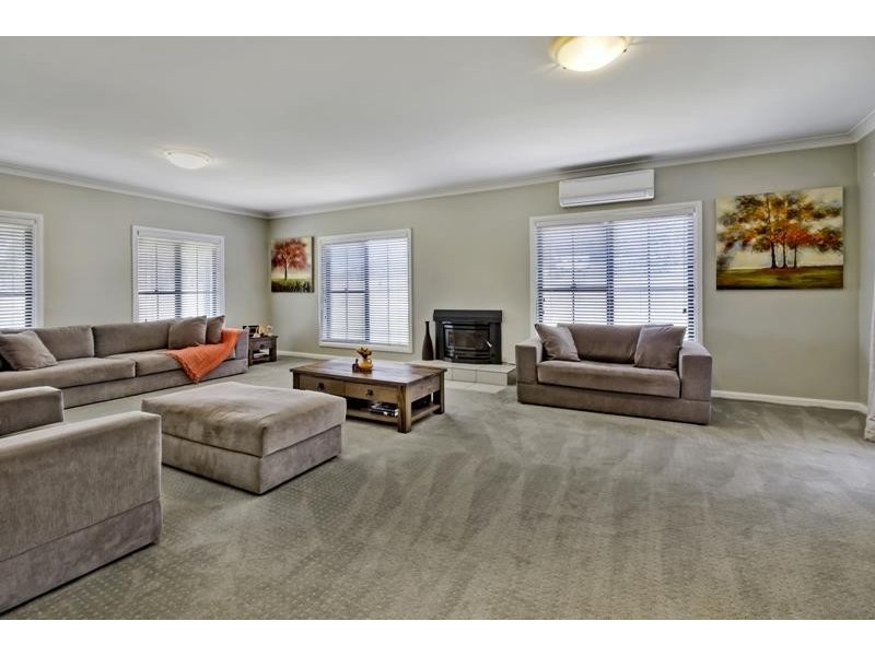 4 Bumballa St, Tallong NSW 2579