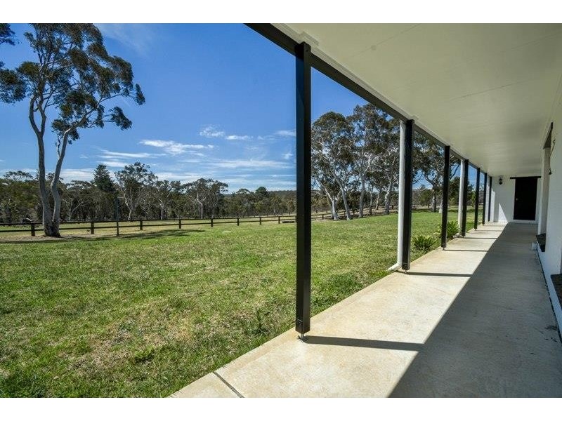 4 Bumballa St, Tallong NSW 2579