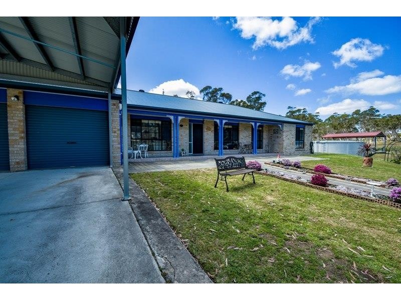 18 Wistringia Pl, Tallong NSW 2579
