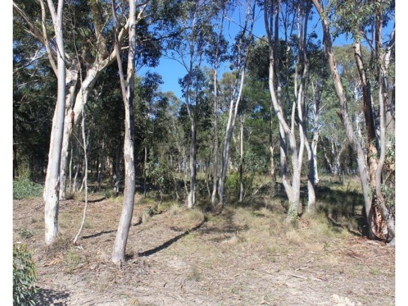 18 Huon Street, Tallong NSW 2579