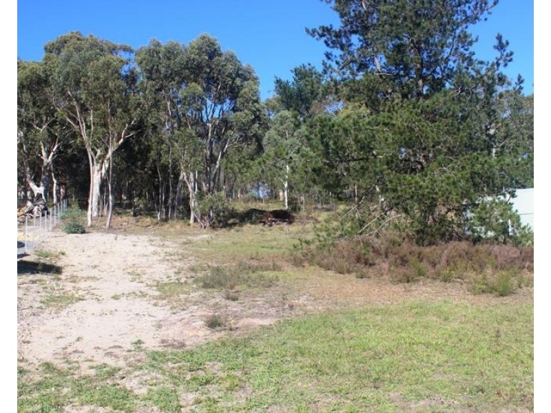 18 Huon Street, Tallong NSW 2579