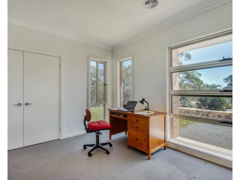 25 Hakea Close, Tallong NSW 2579