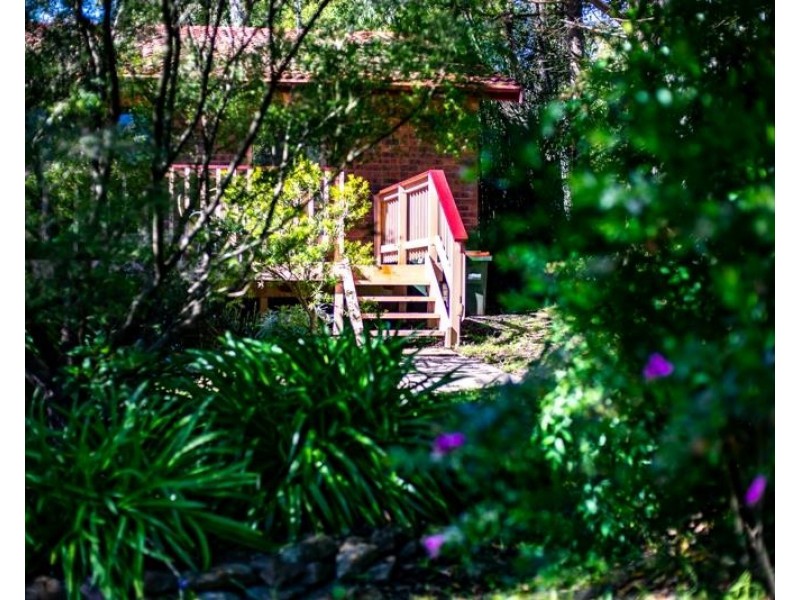 22 Bindar Crescent, Bundanoon NSW 2578