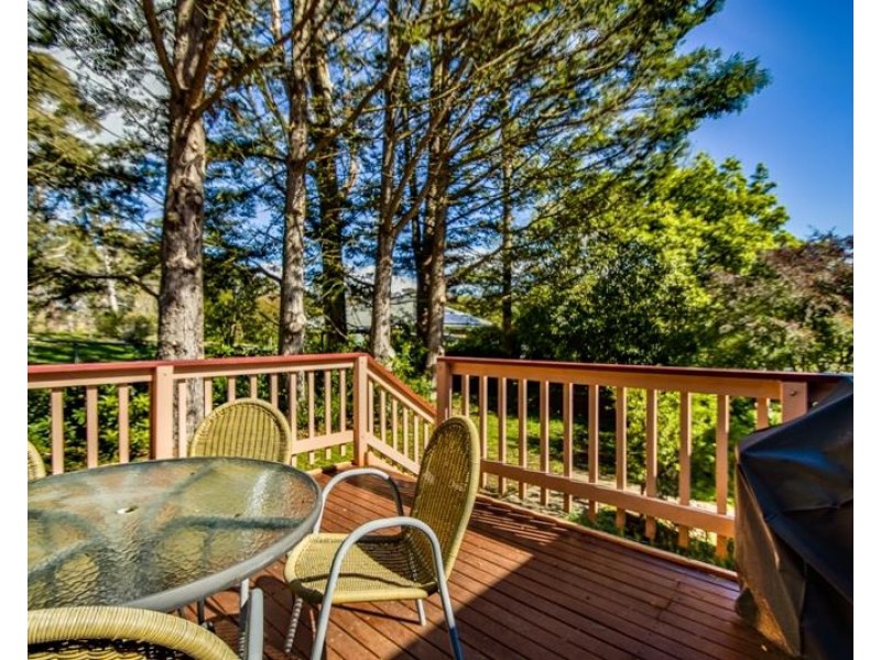 22 Bindar Crescent, Bundanoon NSW 2578