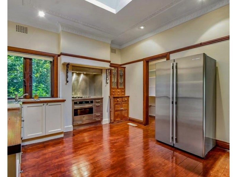 2 Nicholas Avenue, Bundanoon NSW 2578