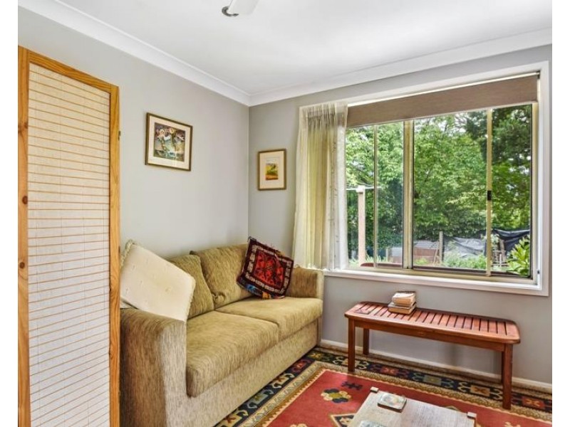 6 Birriga Avenue, Bundanoon NSW 2578