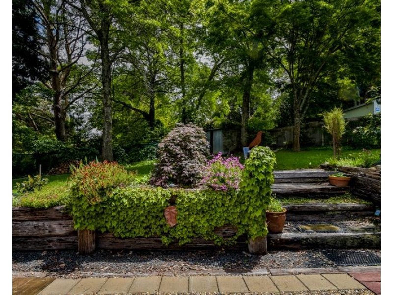 6 Birriga Avenue, Bundanoon NSW 2578