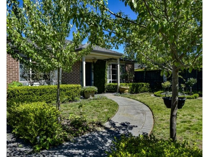 12 Waratah Place, Colo Vale NSW 2575