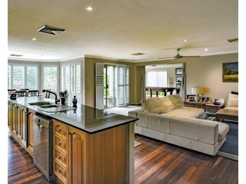 12 Waratah Place, Colo Vale NSW 2575