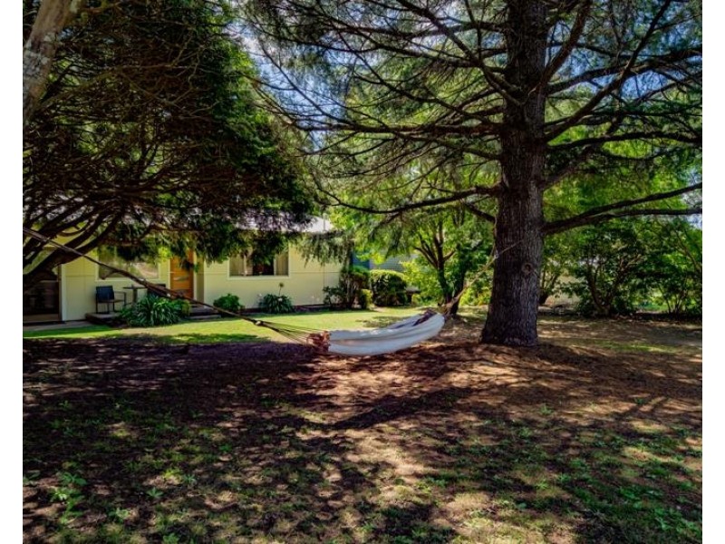 19 Sydney Street, Wingello NSW 2579