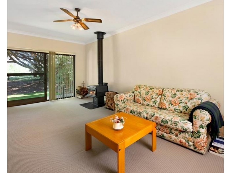 19 Sydney Street, Wingello NSW 2579