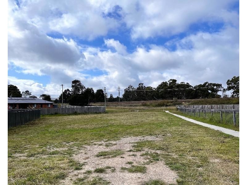 28 Morris Place, Marulan NSW 2579