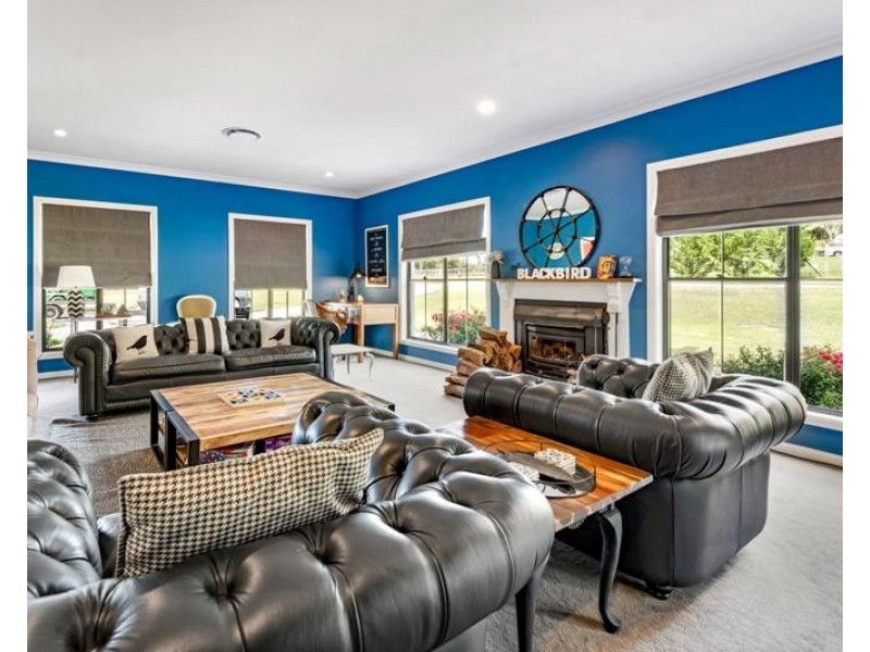 4 Bumballa Street, Tallong NSW 2579