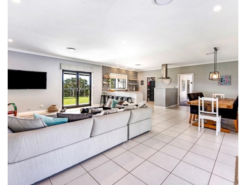 4 Bumballa Street, Tallong NSW 2579