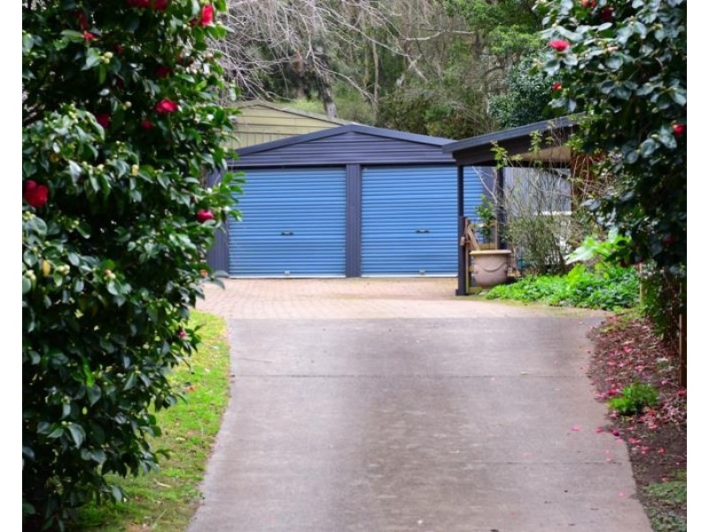 28 Garland Road, Bundanoon NSW 2578