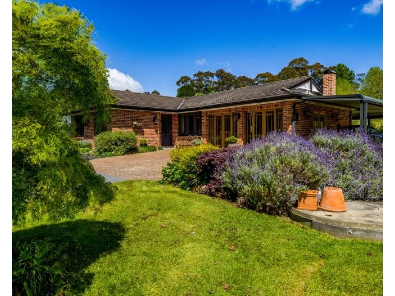 29 Garland Road, Bundanoon NSW 2578