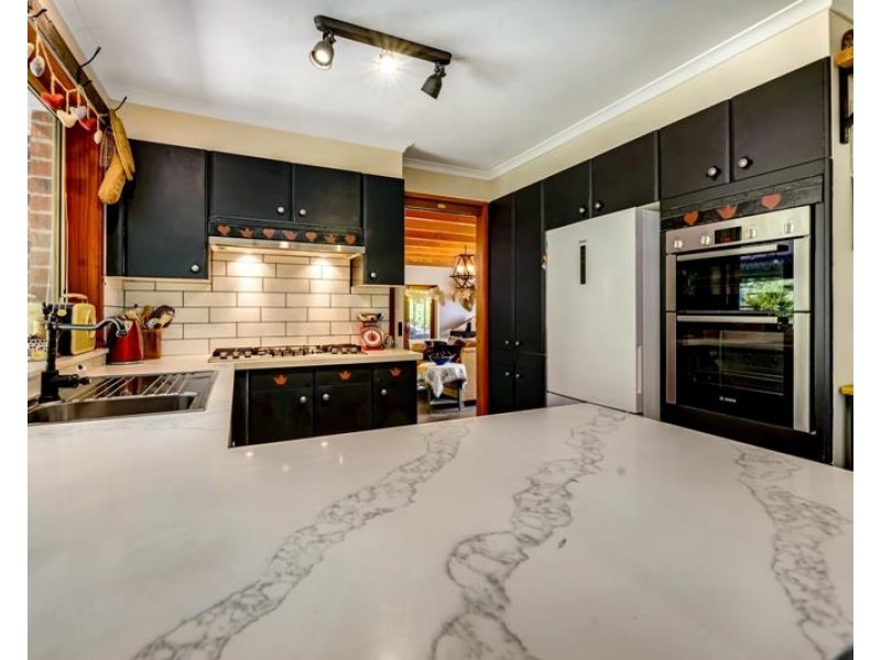 29 Garland Road, Bundanoon NSW 2578