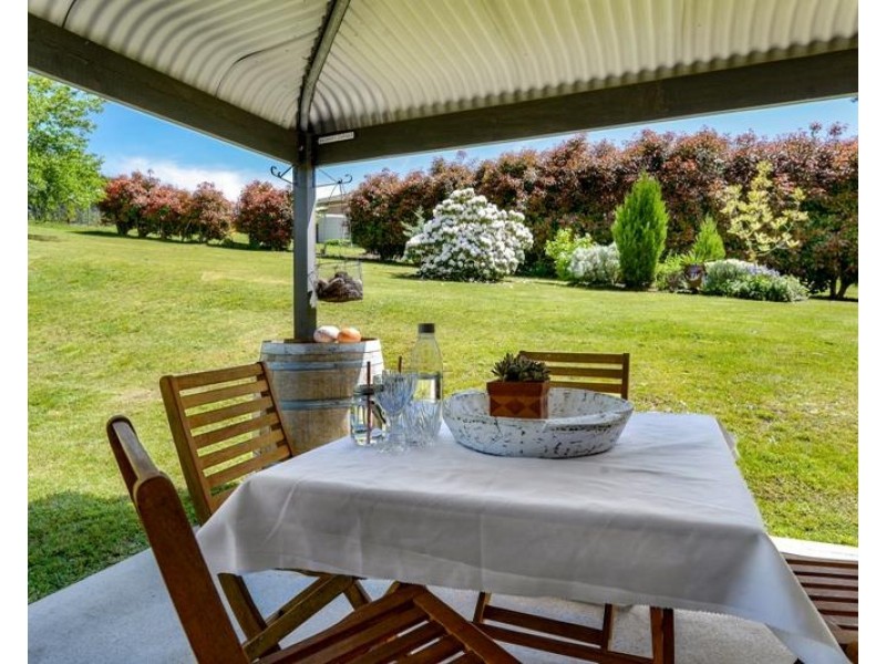 29 Garland Road, Bundanoon NSW 2578