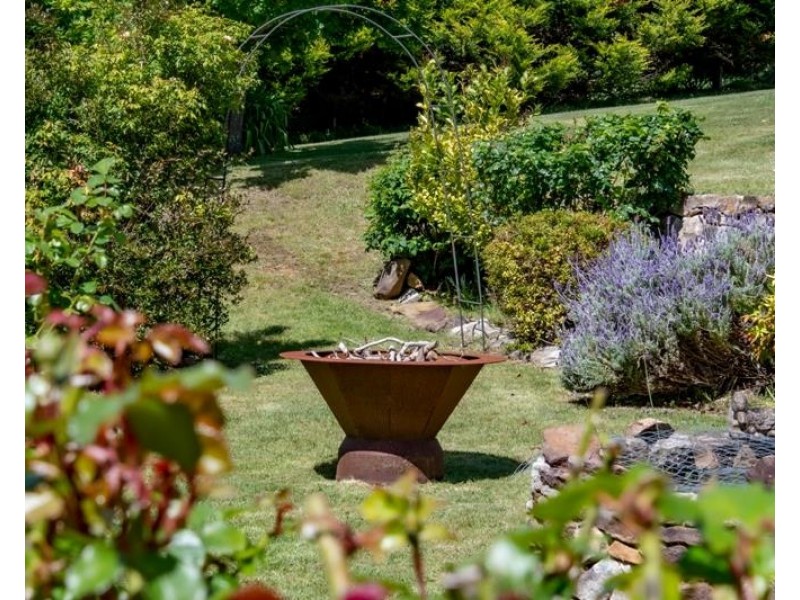 29 Garland Road, Bundanoon NSW 2578