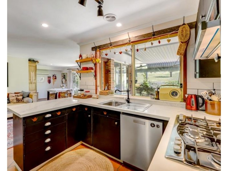 29 Garland Road, Bundanoon NSW 2578