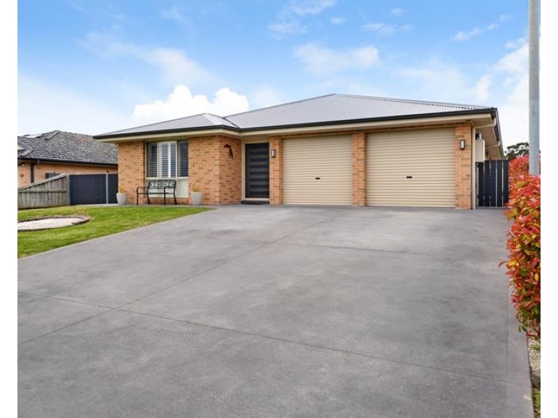 13 Stoney Creek Road, Marulan NSW 2579