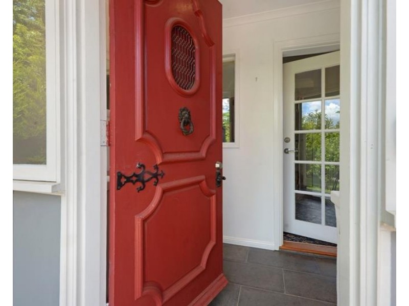 12 Ella Street, Bundanoon NSW 2578