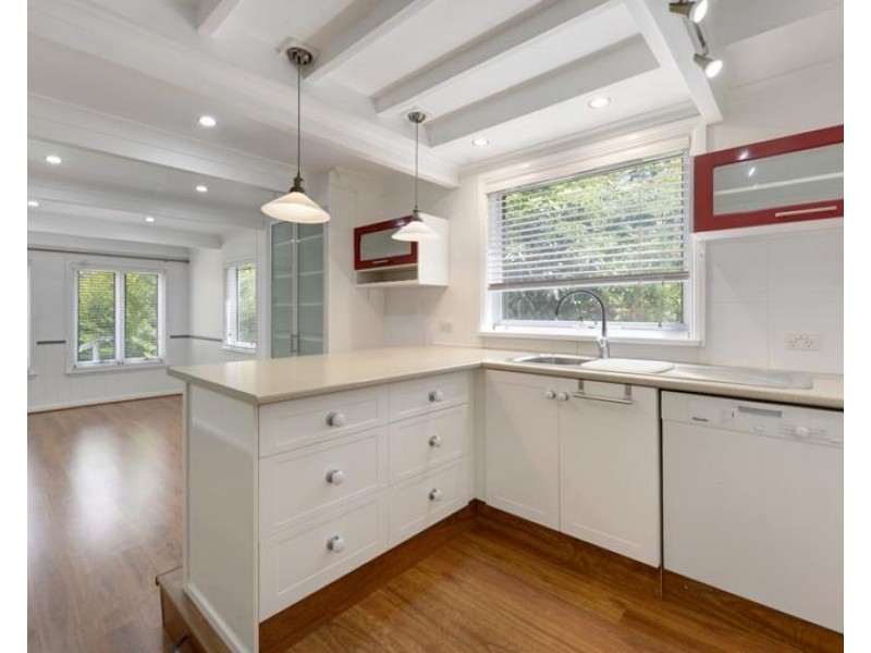 12 Ella Street, Bundanoon NSW 2578