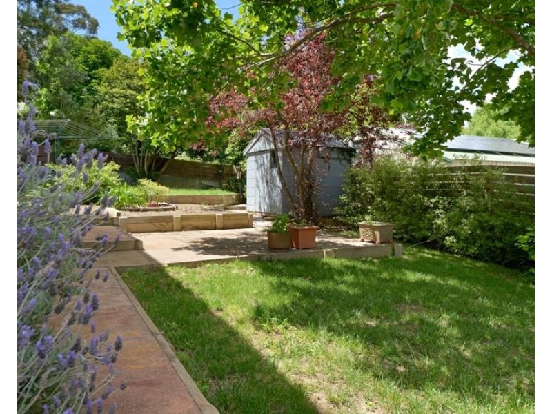 12 Ella Street, Bundanoon NSW 2578
