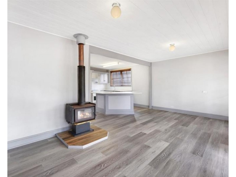 88 Caoura Road, Tallong NSW 2579