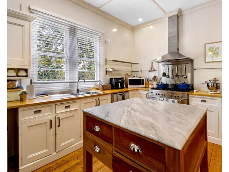 16 Church  Street, Bundanoon NSW 2578