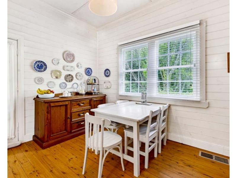 16 Church  Street, Bundanoon NSW 2578