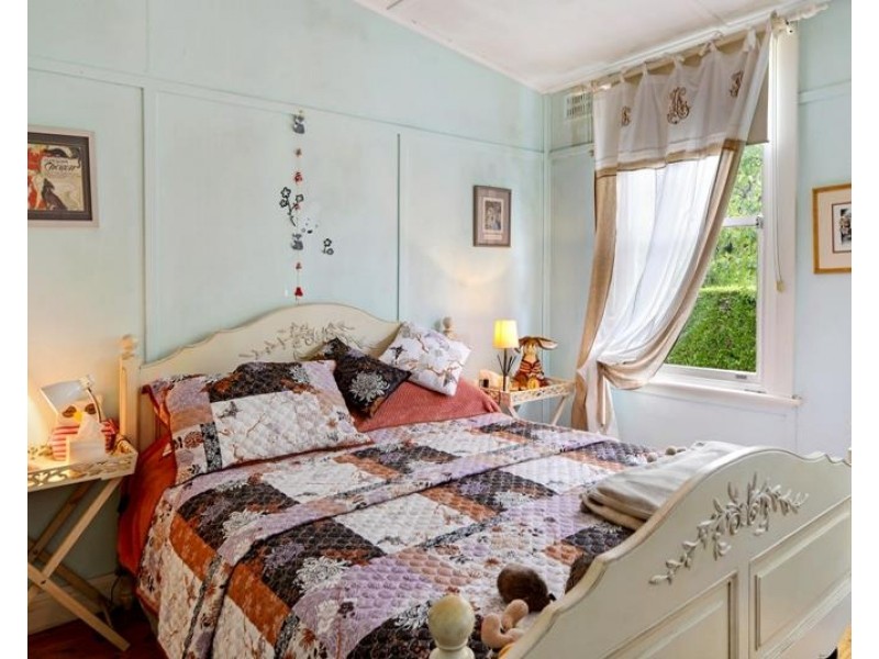 16 Church  Street, Bundanoon NSW 2578