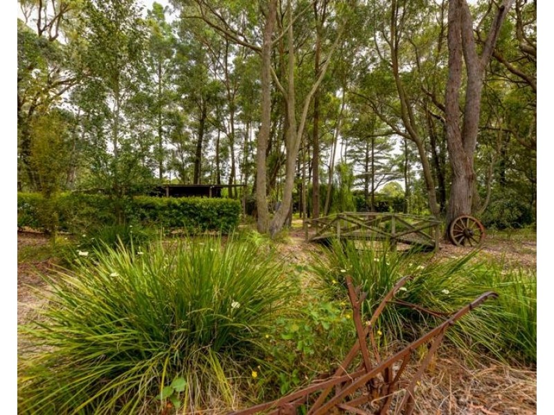 8 Davys Lane, Wingello NSW 2579