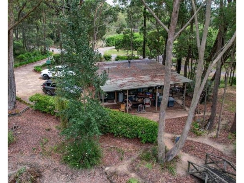 8 Davys Lane, Wingello NSW 2579
