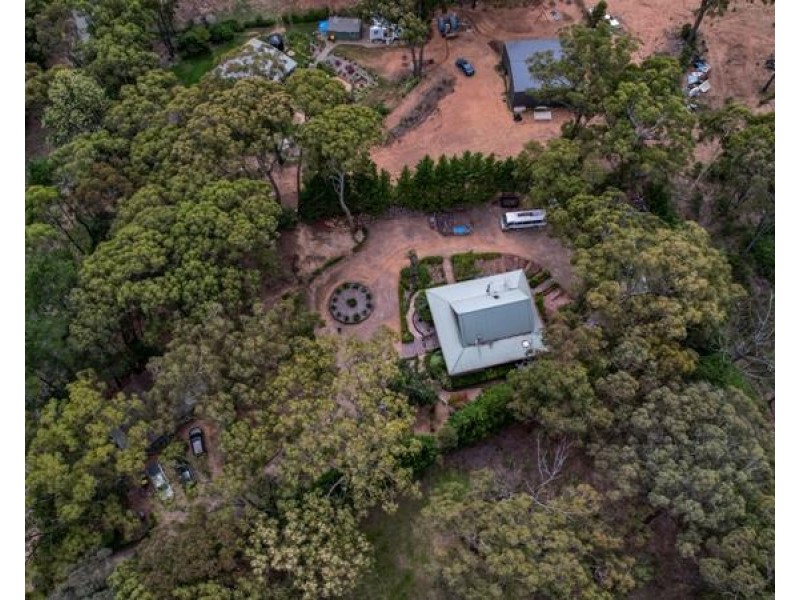 8 Davys Lane, Wingello NSW 2579