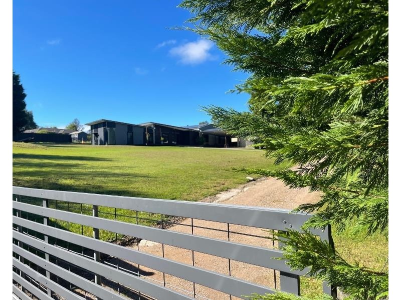 66 Blue Gum Road, Bundanoon NSW 2578