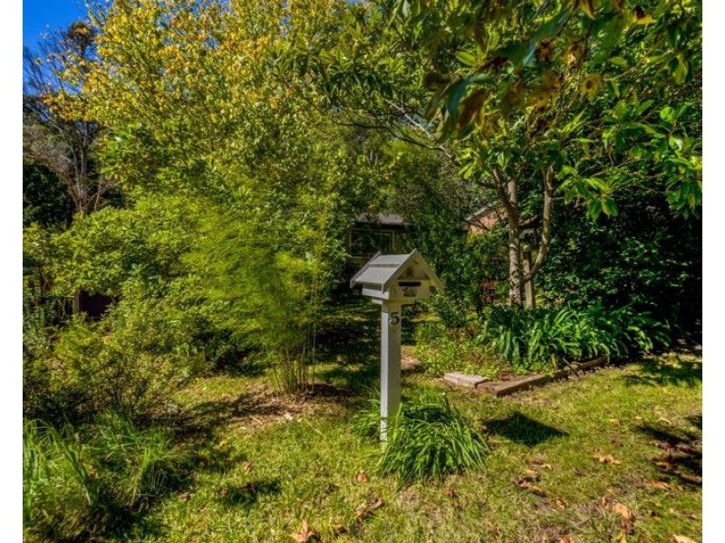 5 Lucas Street, Bundanoon NSW 2578