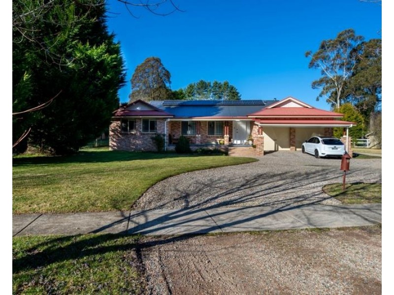 5 Penola Street, Bundanoon NSW 2578