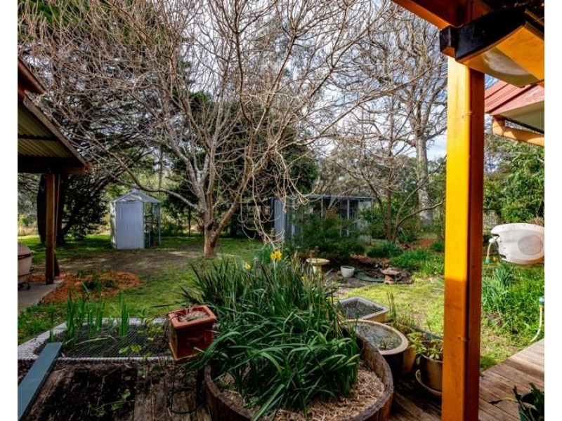 246 Caoura Road, Tallong NSW 2579