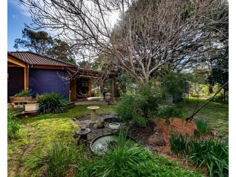 246 Caoura Road, Tallong NSW 2579