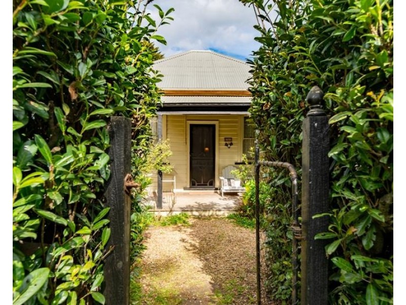 191 Railway Avenue, Bundanoon NSW 2578