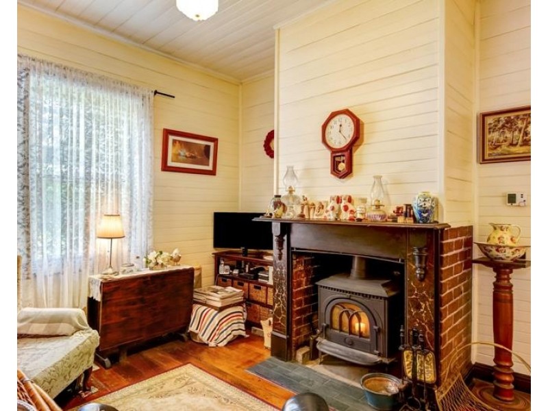 191 Railway Avenue, Bundanoon NSW 2578