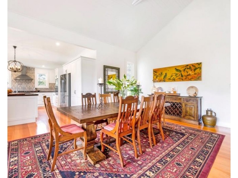 2 Ferndale Road, Bundanoon NSW 2578