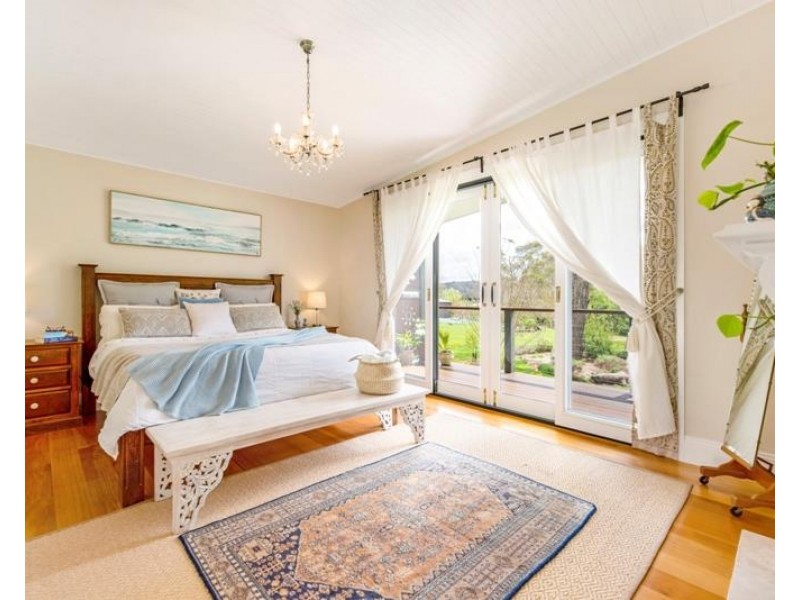 2 Ferndale Road, Bundanoon NSW 2578