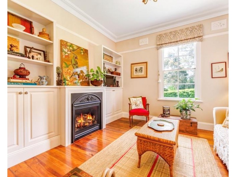 2 Ferndale Road, Bundanoon NSW 2578